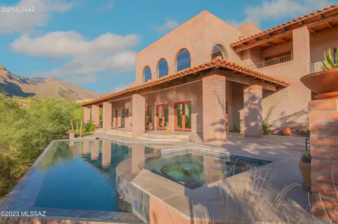 2851 E Calle Sin Pecado, Tucson, AZ 85718