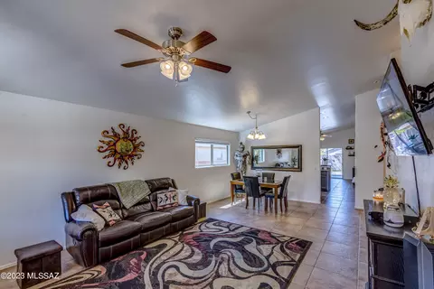10535 E Geyer Willow Rd, Tucson, AZ 85747 photo 3
