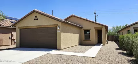 7577 Kinnison Wash Lp, Tucson, AZ 85730