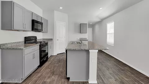 12151 E Rose Frances Dr E, Vail, AZ 85641 photo 7