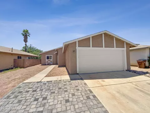 3079 W Monmouth St, Tucson, AZ 85742