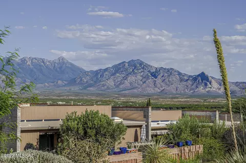 3037 S Placita De La Picaza, Green Valley, AZ 85622