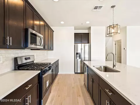 6622 E Paseo De Sambuca, Tucson, AZ 85756