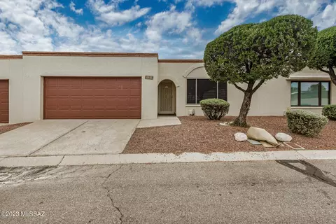 1216 N Westervelt Ave, Tucson, AZ 85715