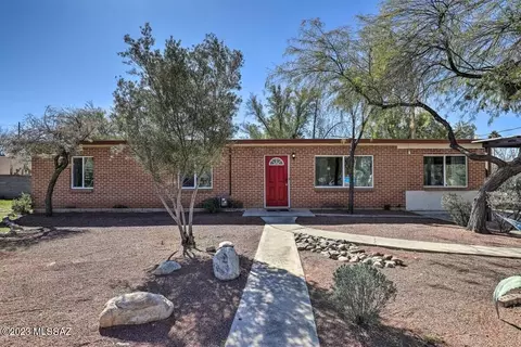 1222 E Greenlee Rd, Tucson, AZ 85719