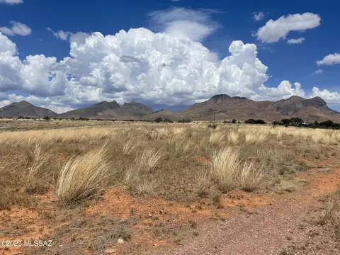 00 Mustang Ranch Rd, Elgin, AZ 85611