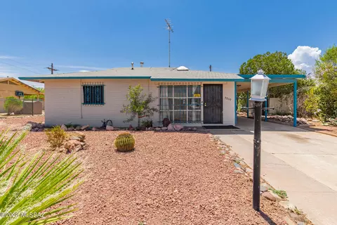 3050 E Kaibab Vis, Tucson, AZ 85713