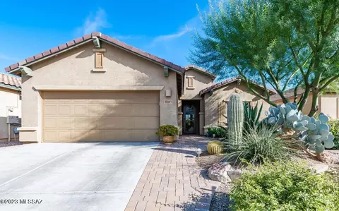 10071 S Black Surrey Dr, Vail, AZ 85641