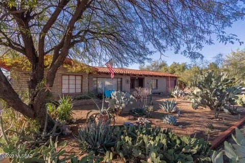 4234 E Kilmer St, Tucson, AZ 85711