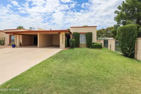 2433 N Sonoita Pl, Tucson, AZ 85712
