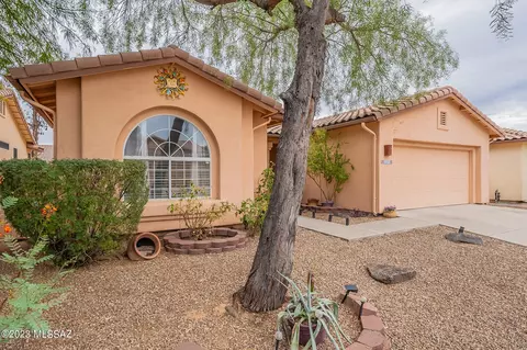 3221 W Northern Cross Trl, Tucson, AZ 85742