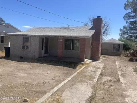 1607 S 8th Ave, Safford, AZ 85546