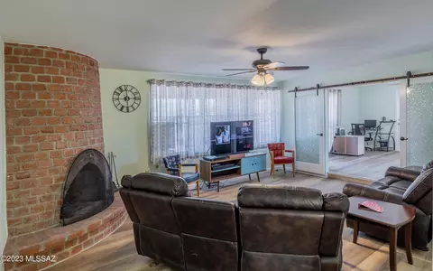9461 E Deer Trl, Tucson, AZ 85710 photo 15