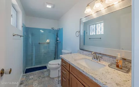 9461 E Deer Trl, Tucson, AZ 85710 photo 19