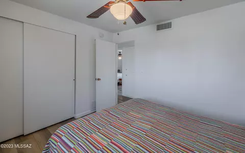 9461 E Deer Trl, Tucson, AZ 85710 photo 22