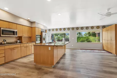 11882 E Wagon Trail Rd, Tucson, AZ 85749 photo 10
