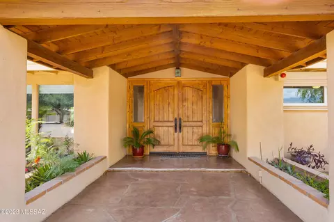 11882 E Wagon Trail Rd, Tucson, AZ 85749 photo 4