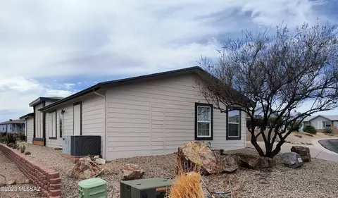 1030 S Barrel Cactus Rdg #156, Benson, AZ 85602