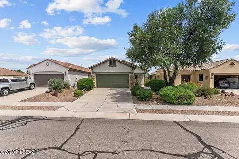 668 W Calle Montero, Sahuarita, AZ 85629