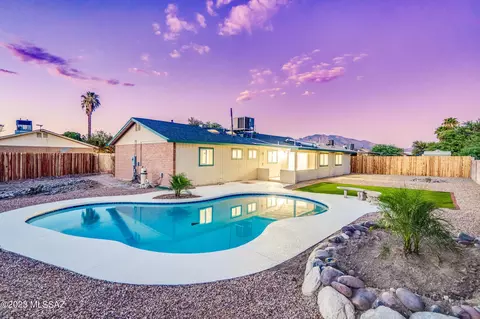3357 W Bayleaf Dr, Tucson, AZ 85741