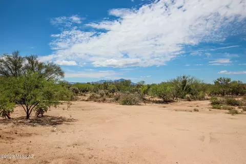 11155 S Annemarie Dr, Tucson, AZ 85736