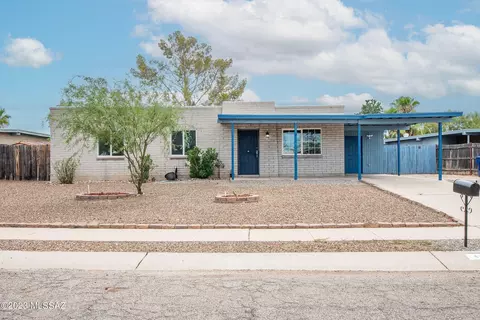 4435 S White Pine Dr, Tucson, AZ 85730