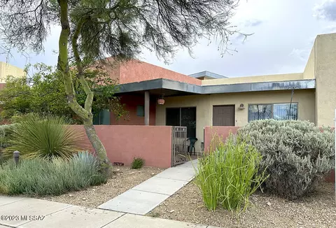 2481 N Silver Mosaic Dr, Tucson, AZ 85745