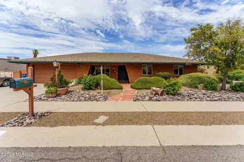 2110 S Darling Ave, Tucson, AZ 85710