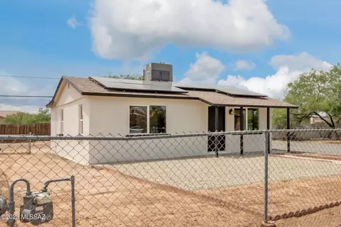 4710 S 15th Ave, Tucson, AZ 85714
