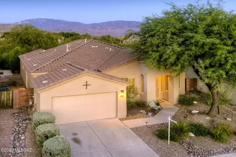 5176 N Fairway Heights Dr, Tucson, AZ 85749