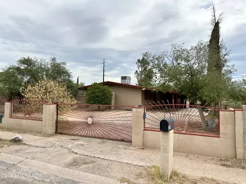 2314 E 35th St, Tucson, AZ 85713