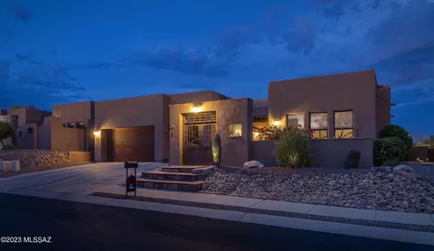 12316 N Fallen Shadows Dr, Marana, AZ 85658