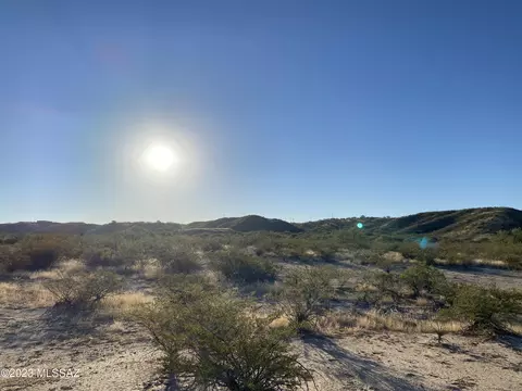 1330 S Wolf Run, Benson, AZ 85602