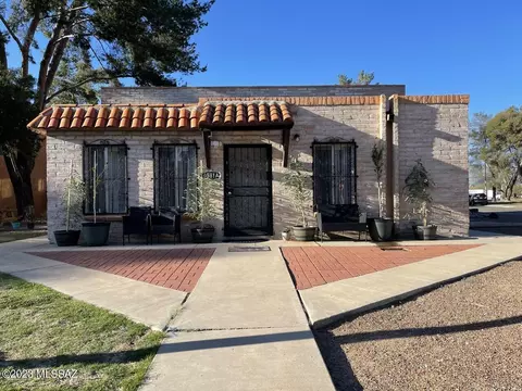 6581 E Calle La Paz #A, Tucson, AZ 85715