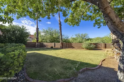 218 S Sonoran Heights Dr, Tucson, AZ 85748