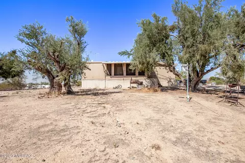 6110 W Twin Peaks Rd, Tucson, AZ 85742
