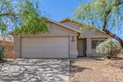 8058 E Sundew Dr, Tucson, AZ 85710