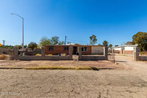 1718 S Beverly Ave, Tucson, AZ 85711