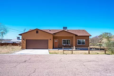 1706 Camino Rivera, Rio Rico, AZ 85648