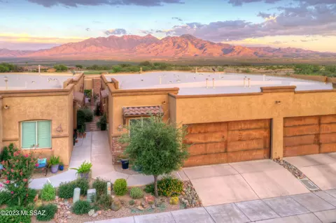 5865 S Waynes Way, Green Valley, AZ 85622