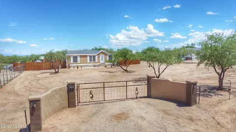 8385 S Fillmore Rd, Tucson, AZ 85736