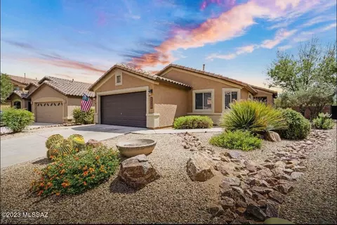 872 E Ashburn Mountain Dr, Sahuarita, AZ 85629