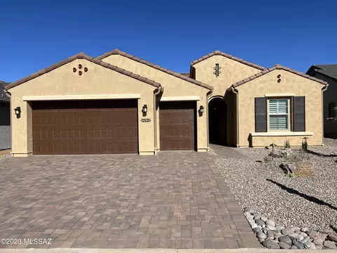 61438 E Cardinal Ln, Oracle, AZ 85623