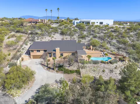 4810 N Paseo Del Tupo, Tucson, AZ 85750