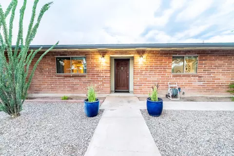 5945 E Baker St, Tucson, AZ 85711 photo 2