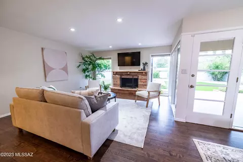 5945 E Baker St, Tucson, AZ 85711 photo 5