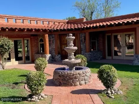 44 Avenida De Otero, Tubac, AZ 85646