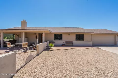 609 W Pomegranate Pl, Oro Valley, AZ 85737
