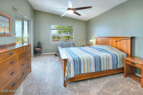 10557 S Coyote Melon Loop, Vail, AZ 85641 photo 17