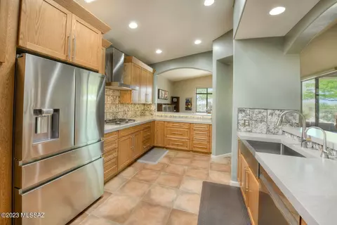 10557 S Coyote Melon Loop, Vail, AZ 85641 photo 13